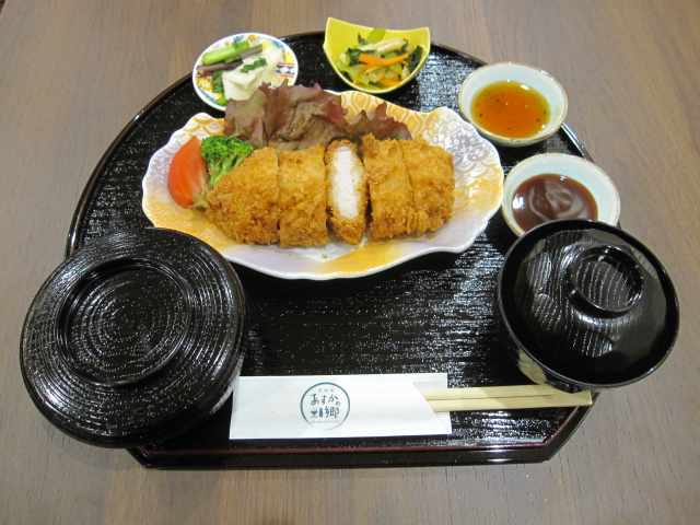 ロースかつ定食
